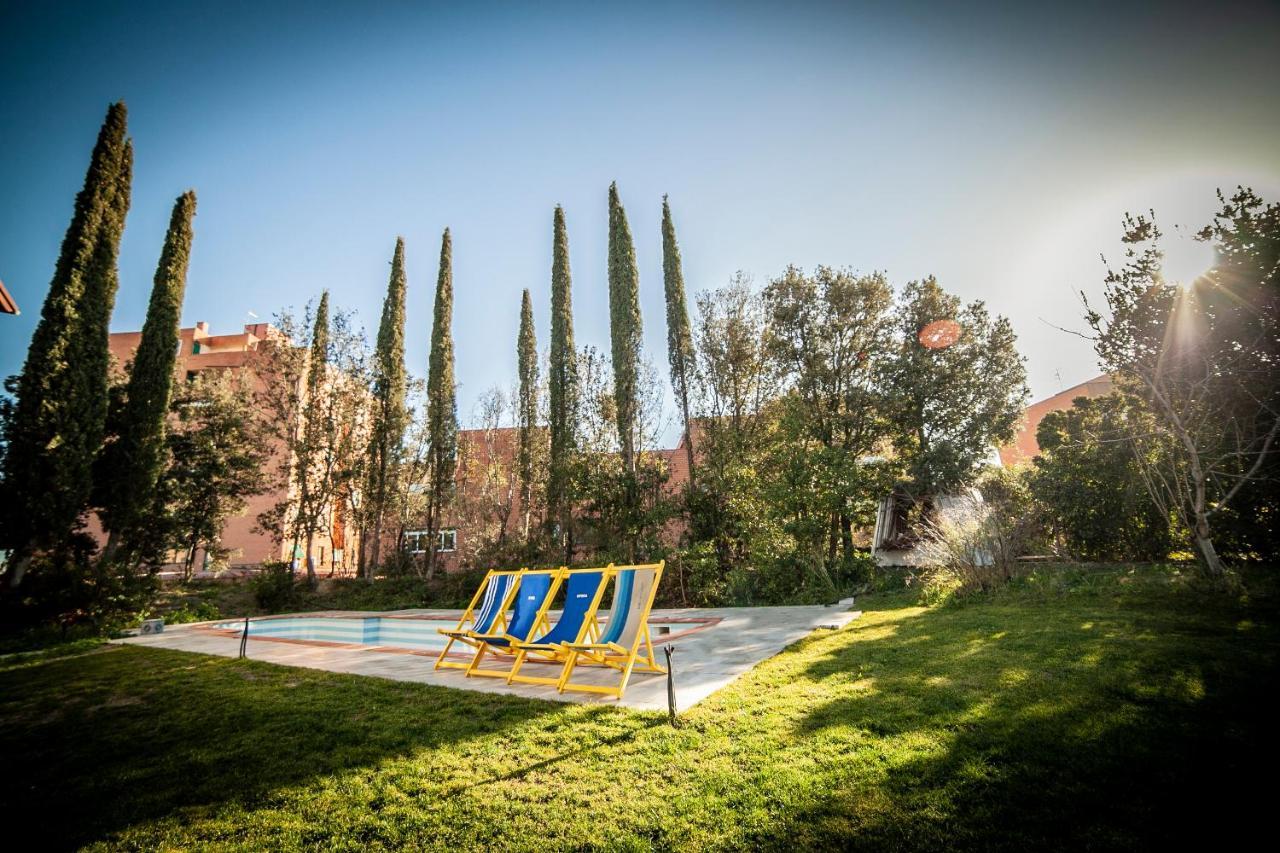 Da Ilaria Primo Piano Di Villa Con Piscina E Parcheggio 그레세토 외부 사진